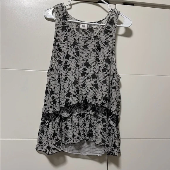 CAbi Monochrome Floral Lace Camisole - Picture 1 of 6